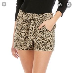 Jolt leopard paper bag shorts